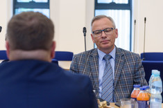 Prof. PRz L. Gniewek,